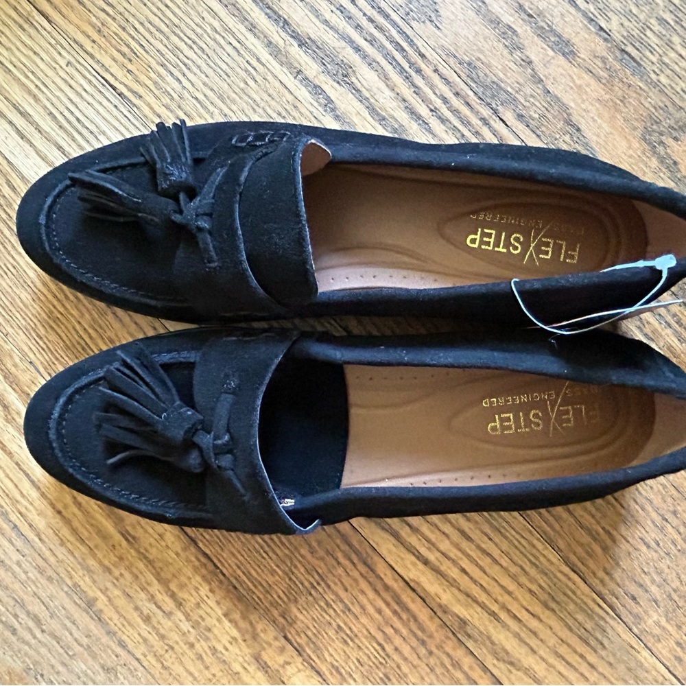 Women’s weejuns